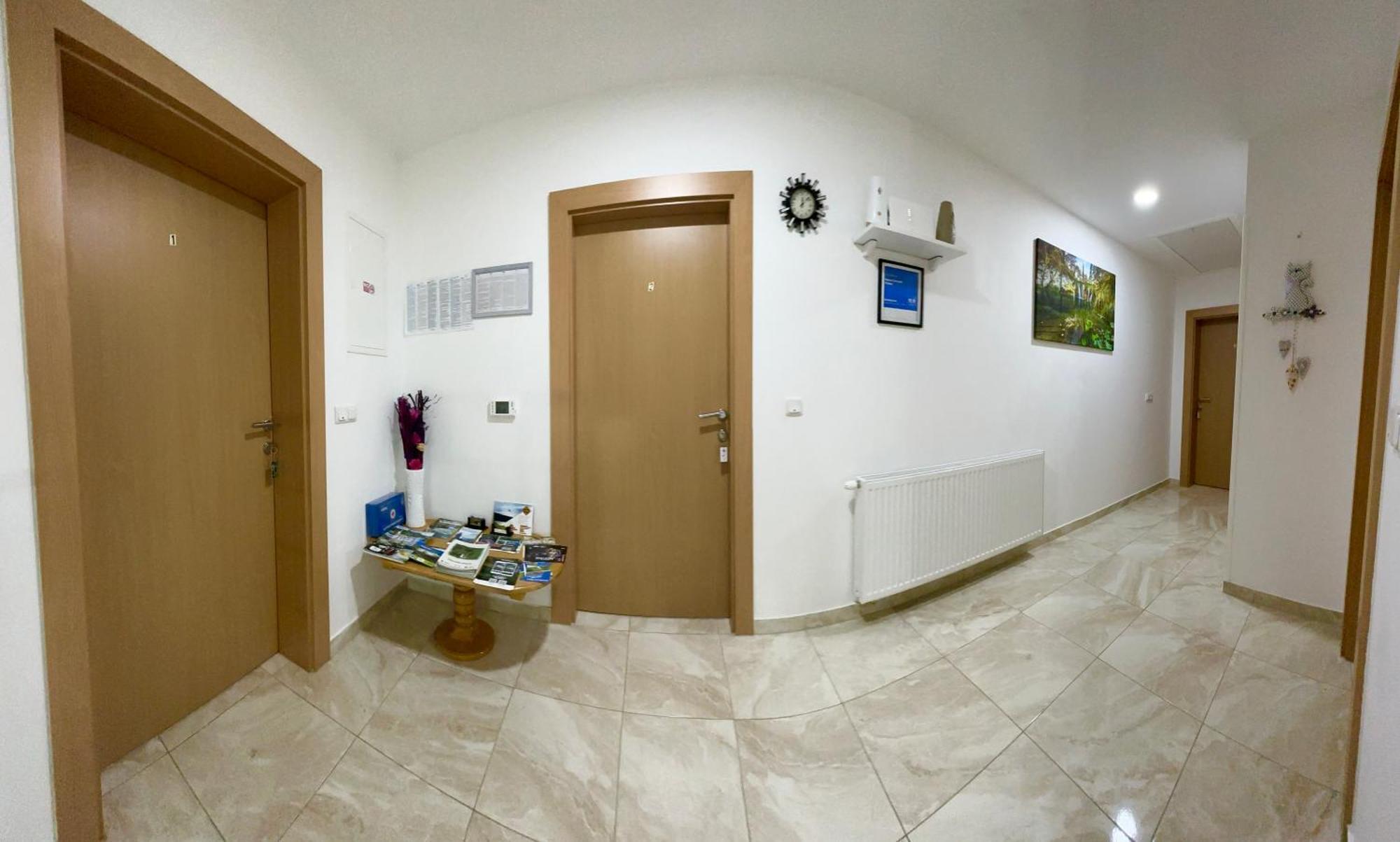 Sweet Dreams Home Korenica Exterior photo